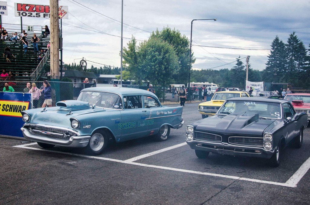 Roger & Torri pulling out to the burnout box for their "match" race!  Anthony Hutchinson photo