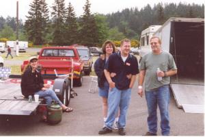 Torri on trailer, Mel, Paul & Roger - 2000